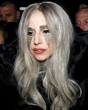 Lady Gaga hairstyle, June 2009