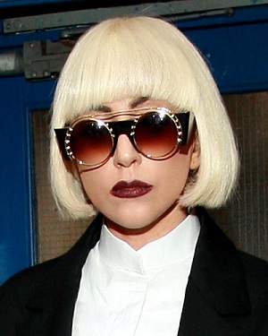 Lady Gaga hairstyle, November 2010