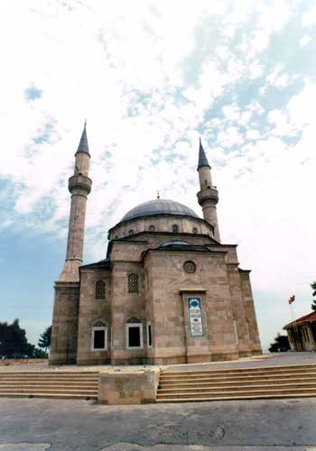 Mosque in Shehidler Khiyabani, Azerbaijan photo