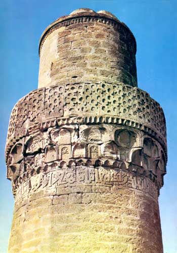 Sinig-Gala Minaret. 1078-1079, Azerbaijan photo