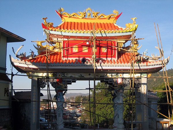 Guan Yin Buddhist monastery, Taunggyi, Myanmar photo