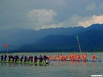 Inthas legrowers race, Myanmar (Burma) Photo