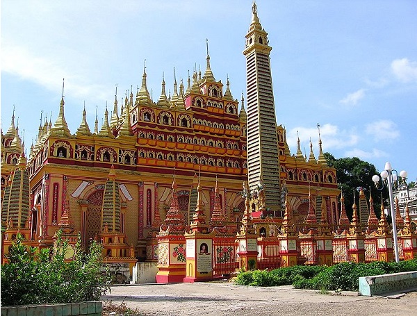 Thamboddhay Paya Buddhist temple, Monywa, Myanmar photo