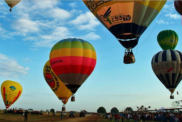Hot air baloon festival, Clark, Philippines photo