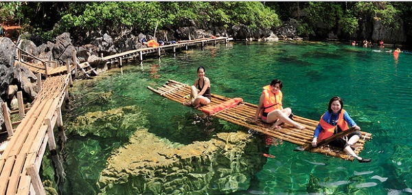 Kayangan lake, Philippines photo