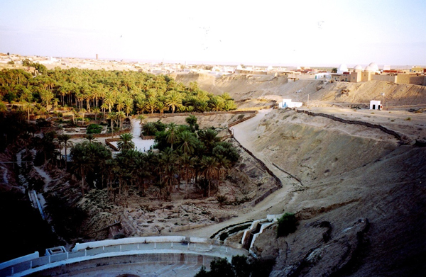 Nefta, Tunisia photo